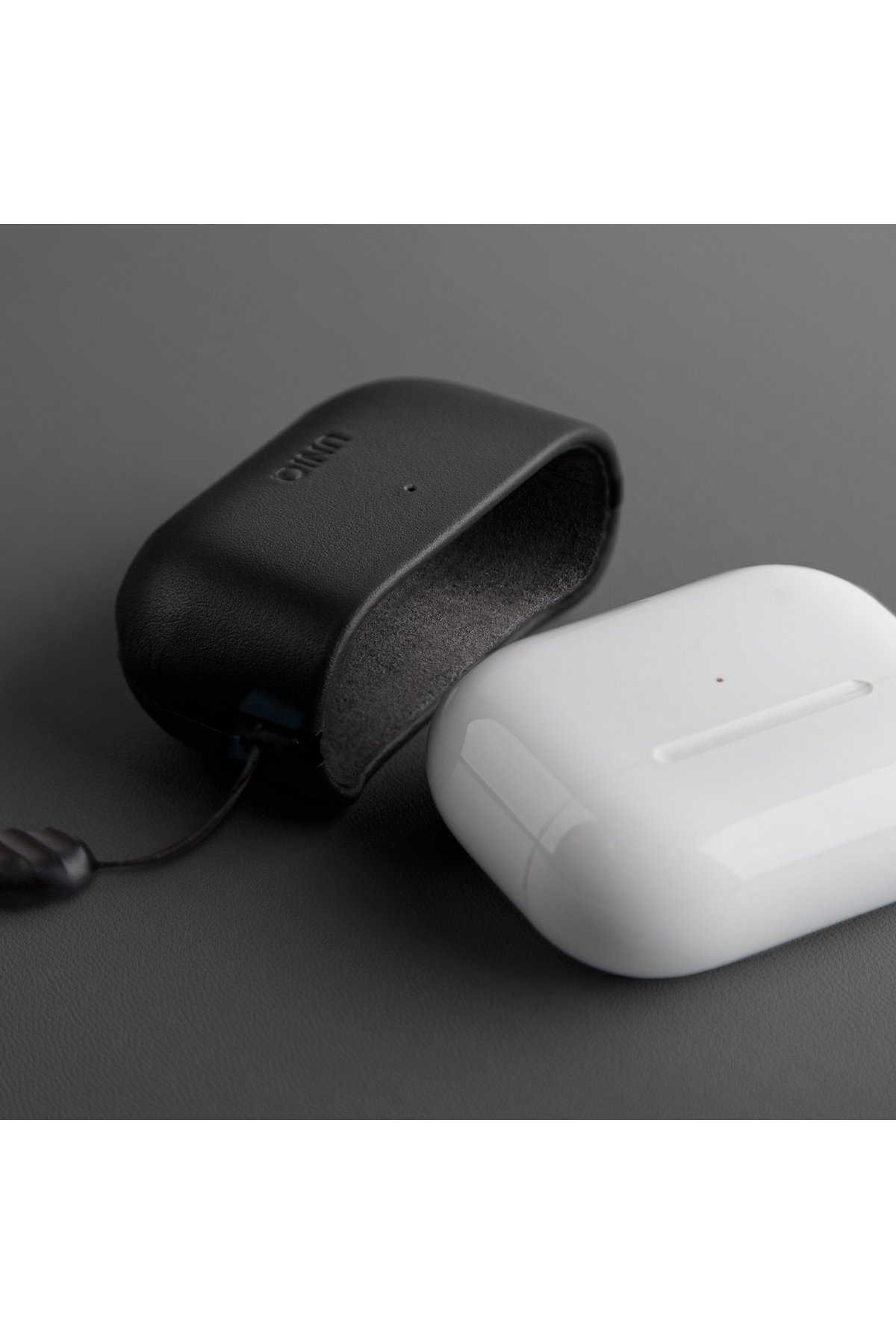 Uniq Airpods 3 (3.nesil) Glase Silikon Kılıf - Şeffaf